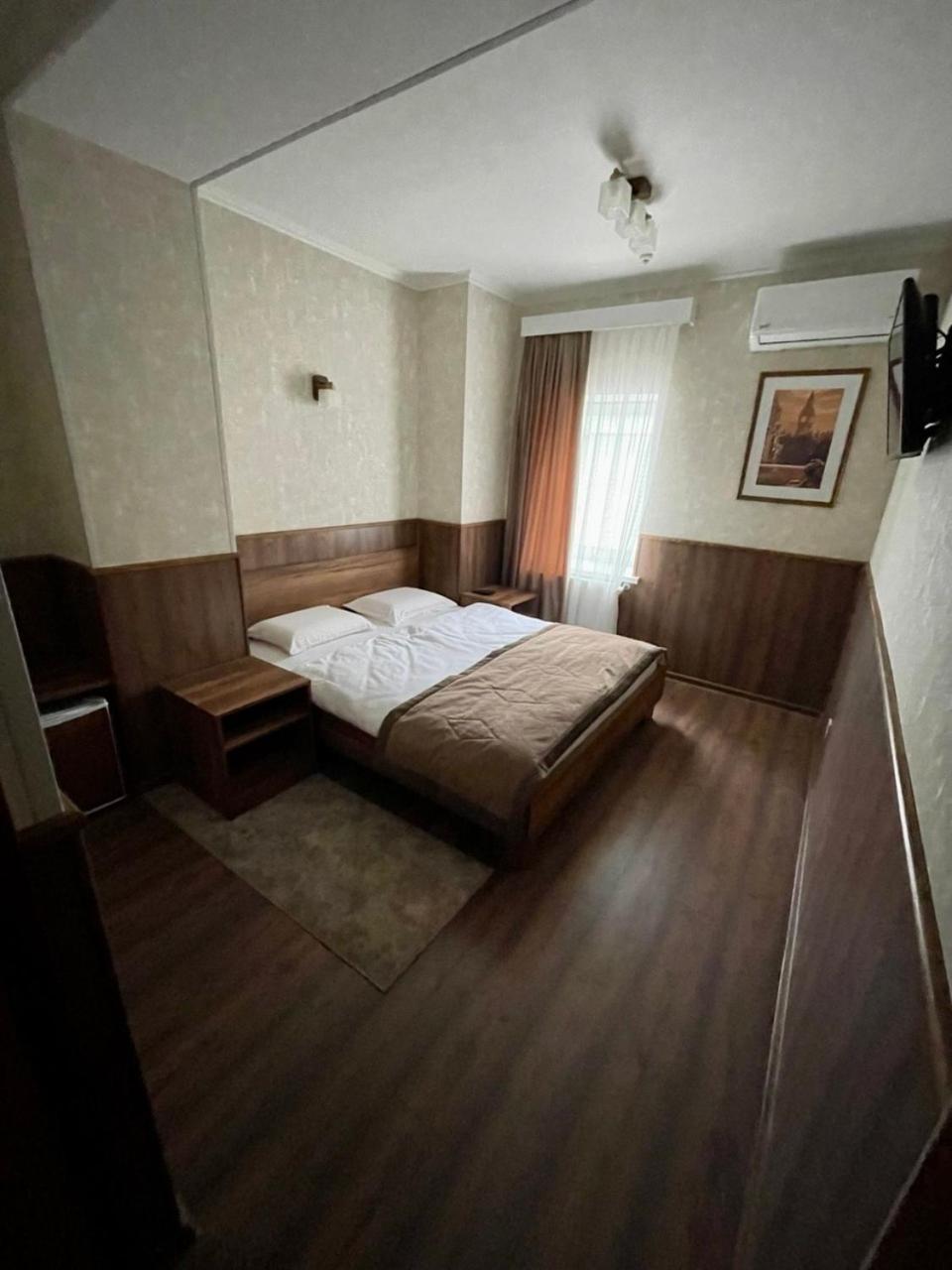 Sport Hotel 2 Tsjerkasy Buitenkant foto