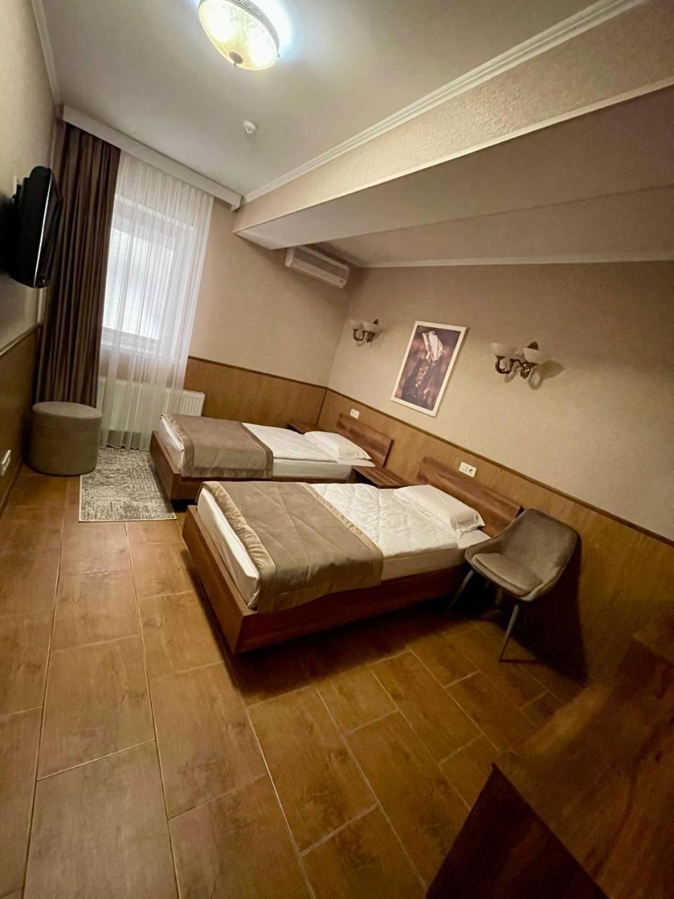 Sport Hotel 2 Tsjerkasy Buitenkant foto